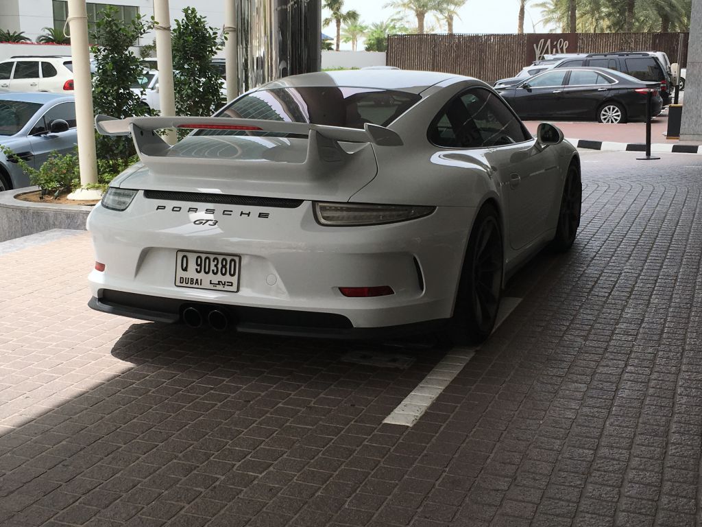 Betreuung unserer Kunden auch in Dubai Porsche GT3