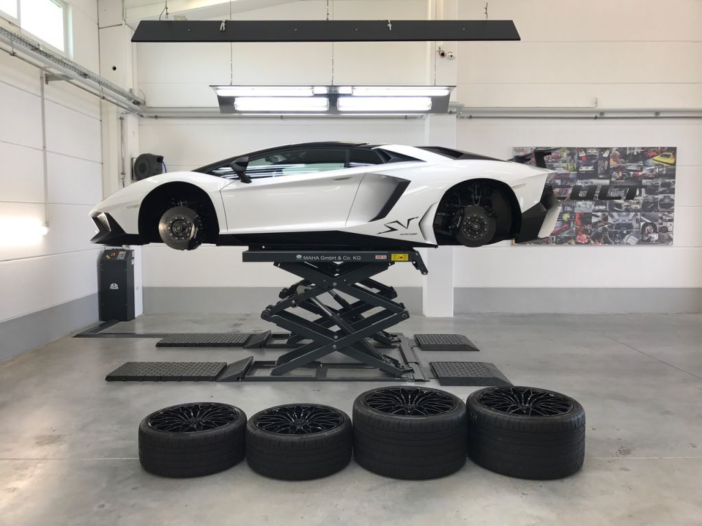 Lamborghini Aventador SV Spider Plasma Fahrzeugveredelung